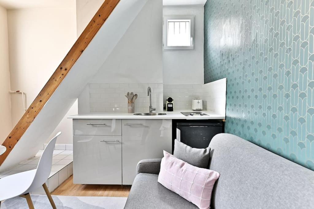 Appartement Avec Mezzanine Au Centre De - Ii Paris